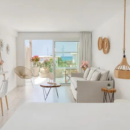 Blue Harbour Boutique Aparthotel Ayia Napa