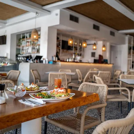 Blue Harbour Boutique 4* Aya Napa