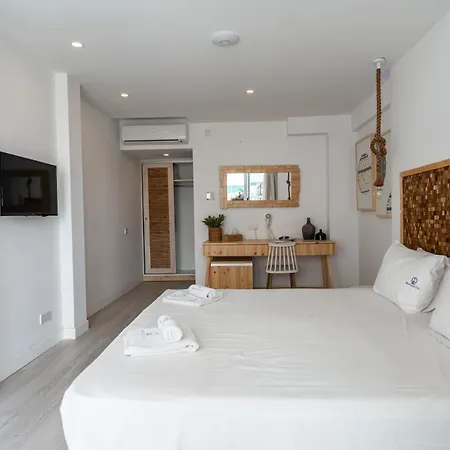 Blue Harbour Boutique Ayia Napa