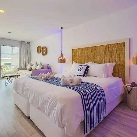 Blue Harbour Boutique Aya Napa