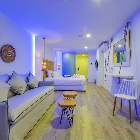 Blue Harbour Boutique Aya Napa