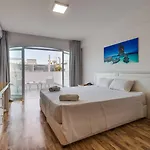 Blue Harbour Boutique 4* Αγία Νάπα