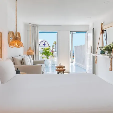 Blue Harbour Boutique 公寓式酒店 圣纳帕