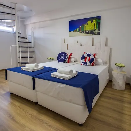 Blue Harbour Boutique 公寓式酒店 圣纳帕