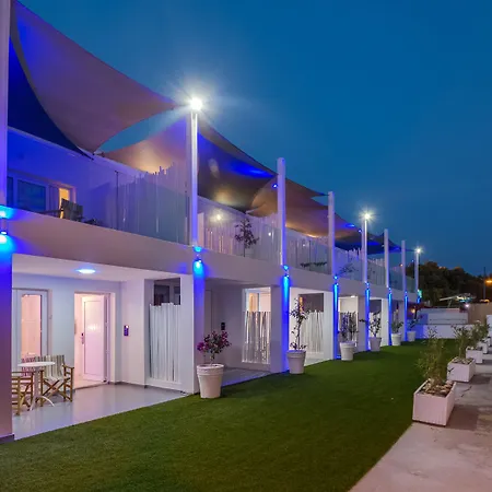 Blue Harbour Boutique 4*