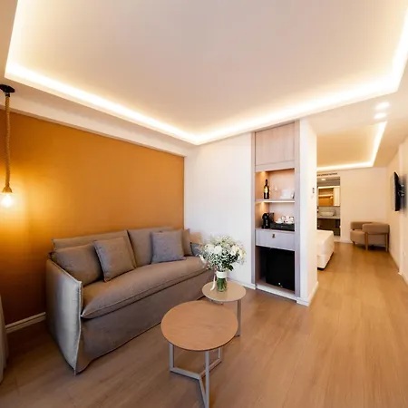 Blue Harbour Boutique Ayia Napa