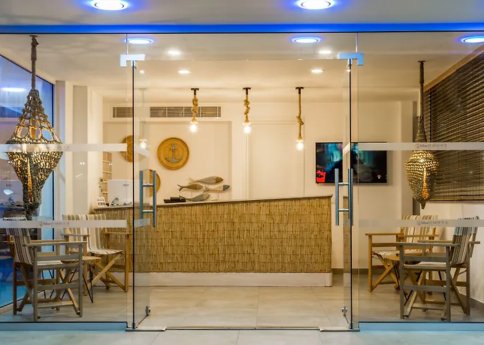 Aparthotel Blue Harbour Boutique 4*