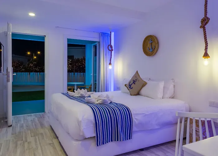 Blue Harbour Boutique Lägenhetshotell Ayia Napa