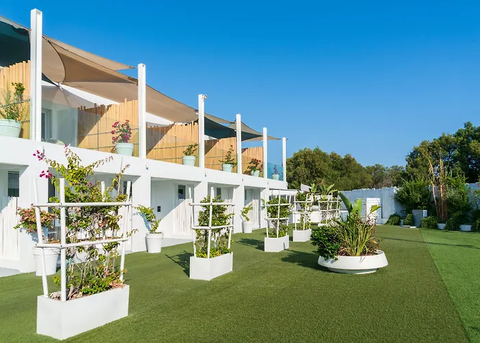 Blue Harbour Boutique Ayia Napa