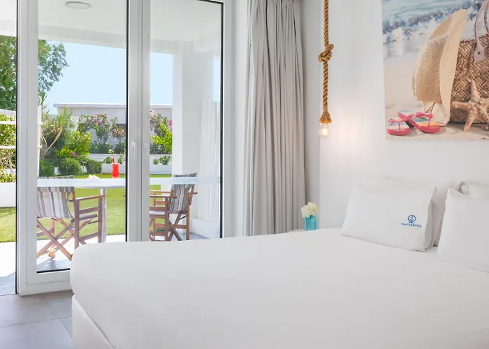 Blue Harbour Boutique