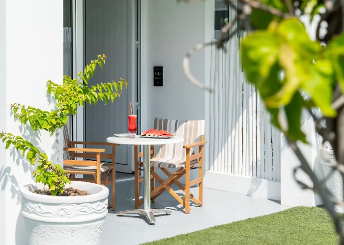 Blue Harbour Boutique Aparthotel