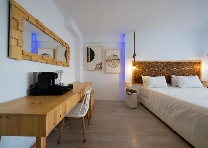 Aparthotel Blue Harbour Boutique 4*