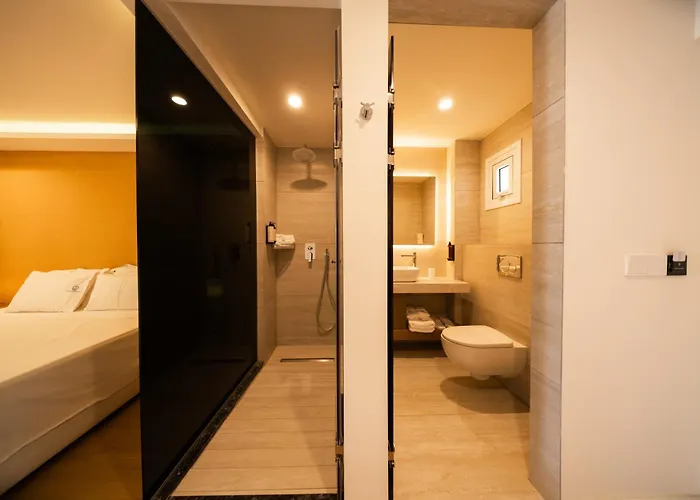 Blue Harbour Boutique