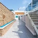 Blue Harbour Boutique 4*