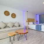 Blue Harbour Boutique Hotel apartamentowy 4*
