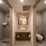 Blue Harbour Boutique Hotel apartamentowy 4*