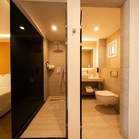 Blue Harbour Boutique