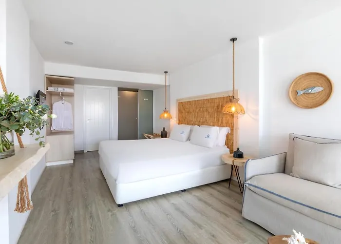 Blue Harbour Boutique Aparthotel Ayia Napa