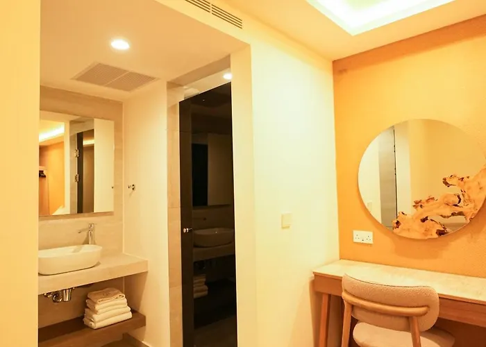 Blue Harbour Boutique 4* Ayia Napa