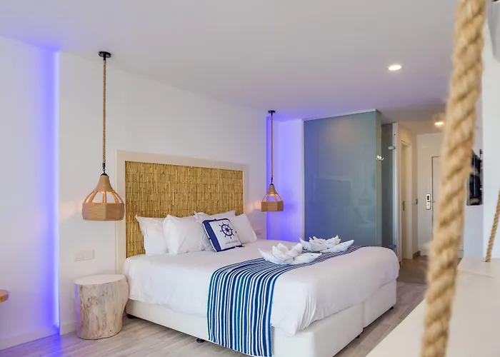 Blue Harbour Boutique Ayia Napa