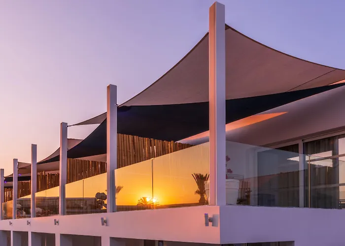 Blue Harbour Boutique Aparthotel