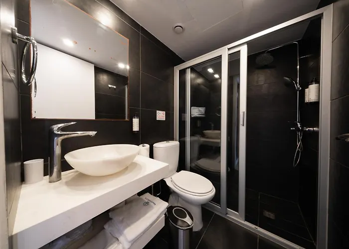 Blue Harbour Boutique Ayia Napa